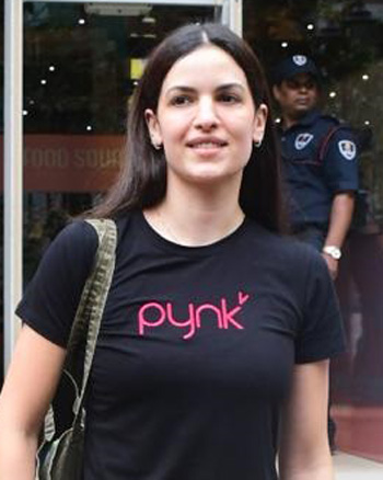 Natasa Stankovic snapped outside FoodMall Bandra