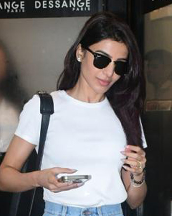 Samantha Ruth Prabhu snapped outside a salon in Bandra