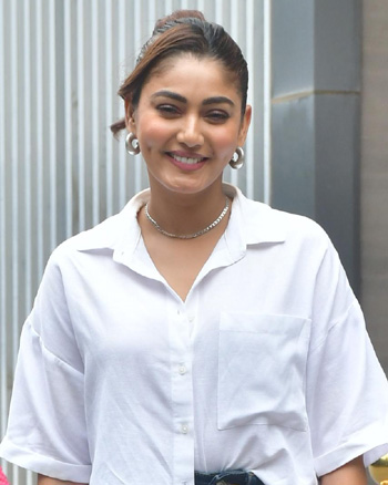 Sana Makbul spotted at Dharma Productions’ office in Andheri