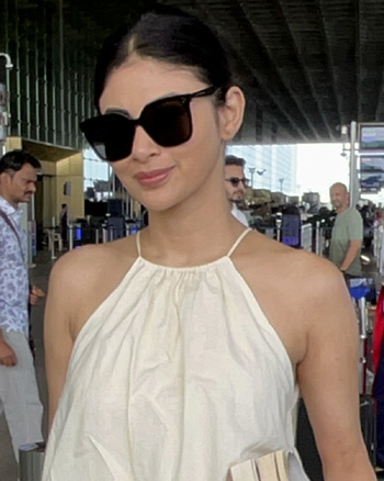 Mouni Roy, Chitrangda Singh and Karisma Kapoor snapped at the airport