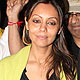 Gauri Khan and Shah Rukh Khan spotted at International airport, Mumbai