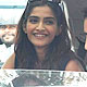 Imran Khan and Sonam Kapoor outside HR College