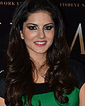 Sunny Leone promote Jism 2 in Kolkata