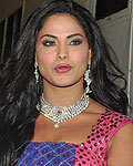 Veena Malik at Shivmudra Pratisthan Dahi Handi