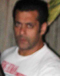 Salman Khan at Ketna to watch Expendable 2