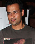 Rohit Roy at the launch of Malti Bhojwani's book 'Dont Think of A Blue Ball'