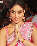 Kareena Kapoor and Madhur Bhandarkar at Sarvajanik Ganeshostav Mandal, Bandra