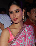 Kareena Kapoor at Sarvajanik Ganeshostav Mandal, Bandra