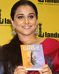 Vidya Balan at the launch of Munmun Ghosh's book 'Unhooked'