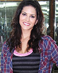 Sunny Leone at a dance rehearsal with choreographer Shabina Khan