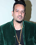 Jazzy B at Mithibai's Kshitij Festival 2012