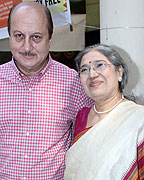 Anupam Kher and Hansaji Yogendra