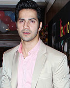 Varun Dhawan celebrates Christmas with cancer patients