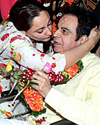 Dilip Kumar returns from hajj Mecca