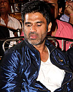 Sunil Shetty at the Malad Sports Festival