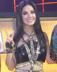 Sunny Leone Shoots for Loka Loka Music Video