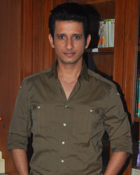 Sharman Joshi