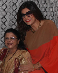 Dr Shrilata Suresh Trasi and Sushmita Sen