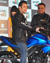 Salman Khan at Suzuki Lets and Gixxer Launch