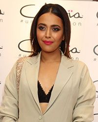 Swara Bhaskar at Clovia's first anniversary visits store in New Delhi