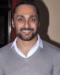 Rahul Bose at Tanisha Mukherjee's Play Premiere