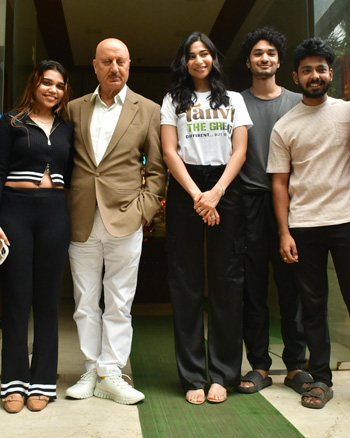 Tanvi The Great Promotion