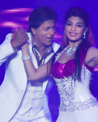 Shah Rukh Khan and Jacqueline Fernandez