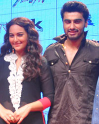 Sanjay Kapoor, Manoj Bajpai, Sonakshi Sinha, Arjun Kapoor and Boney Kapoor