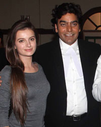 Natalia Janoszek, Ashutosh Rana, Zakir Hussain and Makarand Deshpande