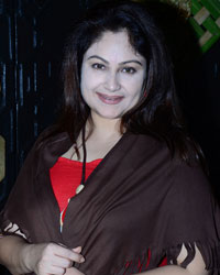 Ayesha Jhulka