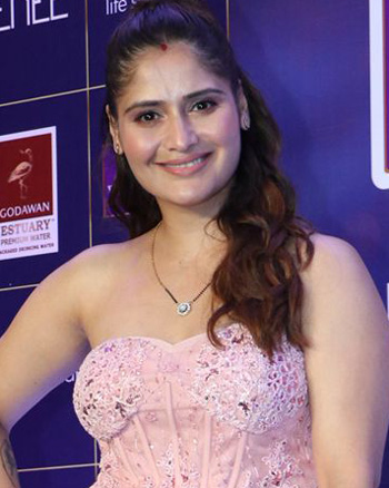 Arti Singh
