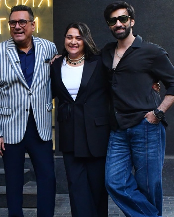 Shreya Chaudhary, Boman Irani, Puja Sarup and Avinash Tiwari