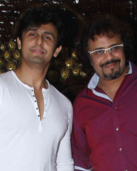 Sonu Nigam and Tabla player Bickram Ghosh