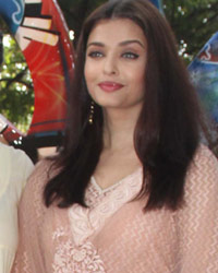 Poonam Mahajan, Aishwarya Rai and Rouble Nagi, Aishwarya Rai and Rouble Nagi