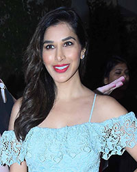 Sophie Choudry