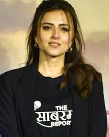 Ridhi Dogra