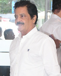 Udit Narayan