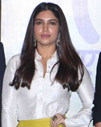 Anupam Kher, Akshay Kumar, Bhumi Pednekar and Divyendu Sharma