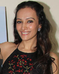 Anjana Sukhani, Sunil Grover and Dipannita Sharma