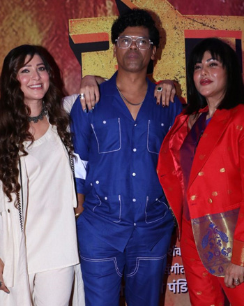 Tejaswini Pandit, Siddharth Jadhav and Wardha Khan