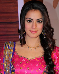 Shraddha Arya