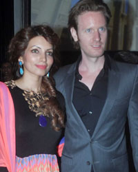 Shama Sikander with her husband Alex O'eil