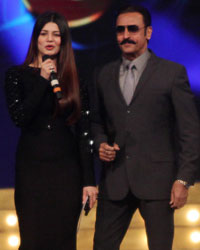 Kainaat Arora and Gulshan Grover