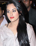 Sonakshi Sinha and Ajay Devgn