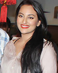 Sonakshi Sinha and Ajay Devgn