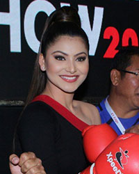 Urvashi Rautela at Fitness Expo