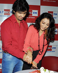 Sonu Nigam and Madhurima Nigam