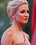 Kate Hudson poses on the red carpet of the movie 'The Reluctant Fundamentalist' at the 69th Venice Film Festival