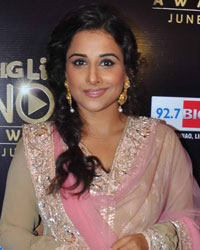 Vidya Balan at Life OK Awards special performance shoot