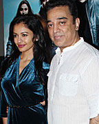 Kamal Haasan and Pooja Kumar